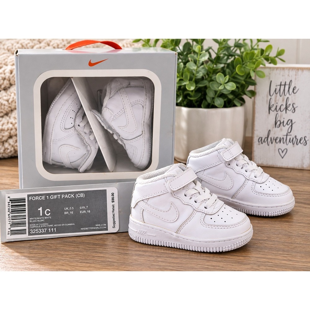 NEW Nike Force 1 Gift Pack Baby Shoes 1C White Mini AF1 Retro Sneakerhead